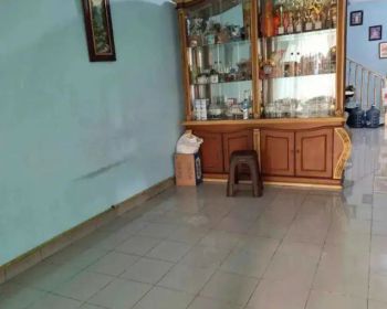 Rumah palem semi Karawaci Tangerang