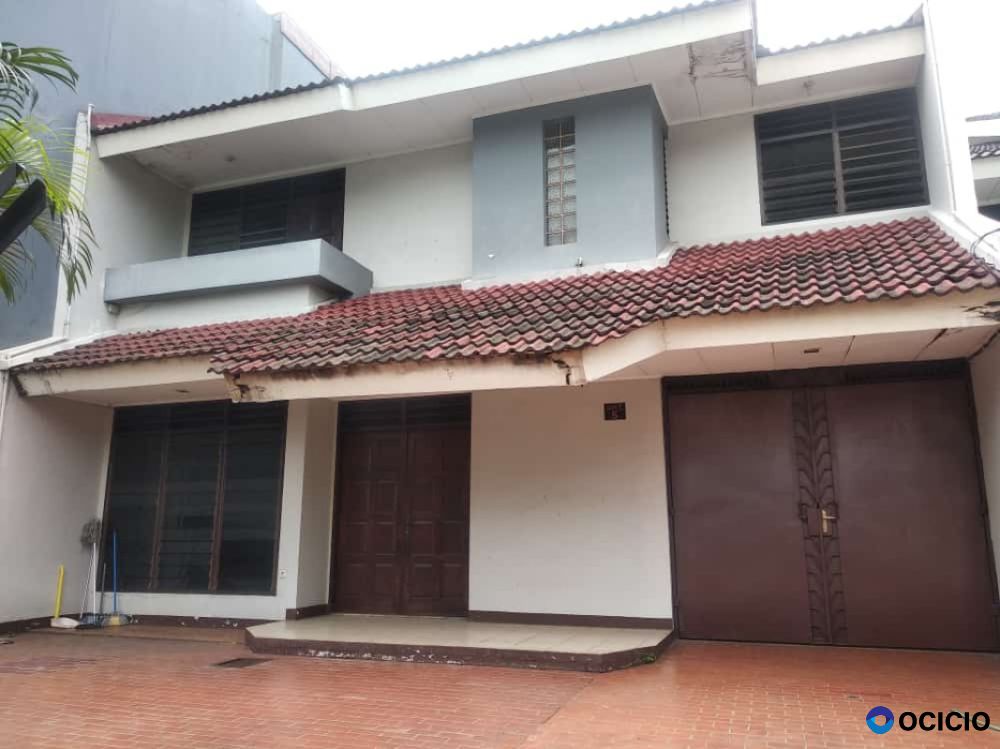 Dijual Rumah di Taman Kedoya Baru, Jakarta Barat