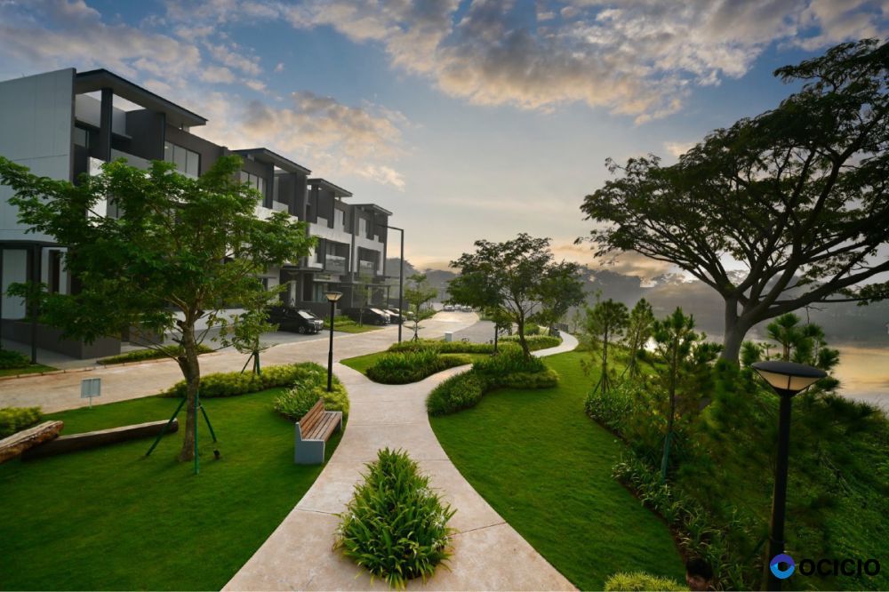 Dijual Rumah CITRALAKE VILLA di Citra Garden City 6, Jakarta Barat