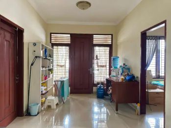Dijual rumah mewah asri di tamansari persada jati bening