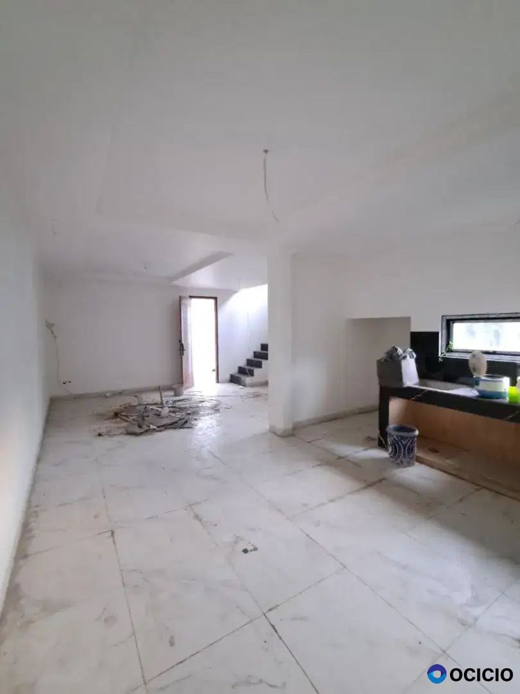 Rumah Baru mepet BSD Tangerang