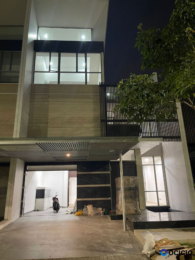 Dijual Rumah di Golf Island Cluster Chopin Boulevard, Pantai Indah Kapuk