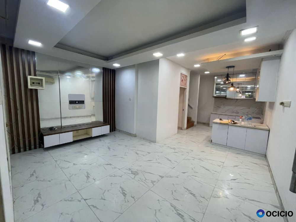 Dijual Rumah di Taman Surya 5 Cengkareng, Jakarta Barat