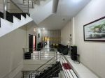 thumbnail-dijual-rumah-full-furnish-di-komplek-setia-jadi-townhouse-krakatau-10