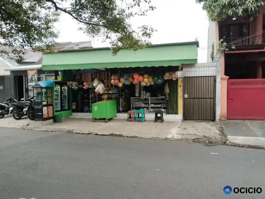 Dijual bangunan 2 kios tempat usaha+kost di pinggir jalan jakasampurna