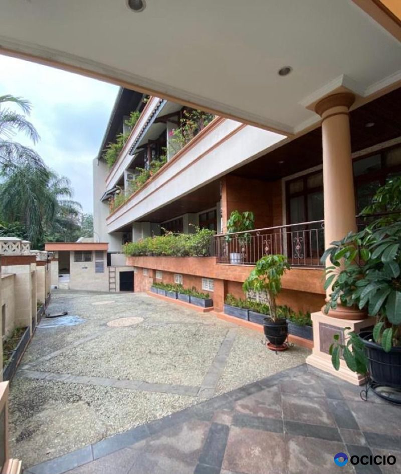 Dijual EXECUTIVE MANSION, LOW RISE APARTMENT di Jl. Wijaya, Melawai