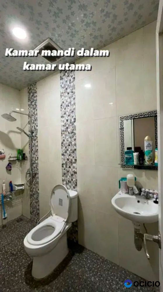 Dijual rumah mewah tingkat LT 108 LB 150 semifurnished di pekayon