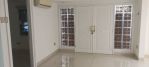 thumbnail-rumah-huk-tanjung-duren-utara-dekat-mall-kampus-tol-rs-4
