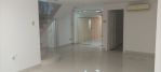 thumbnail-rumah-huk-tanjung-duren-utara-dekat-mall-kampus-tol-rs-12
