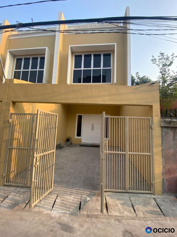 Dijual Rumah di Kepa Duri dekat Mall, Kampus, Tol, RS