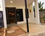 thumbnail-dijual-private-towhouse-mewah-mulai-800jt-an-pinggir-jalan-di-cipayung-6