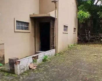 Dijual tanah dibawah NJOP luas 1194 m pinggir jalan raya di Bintaro