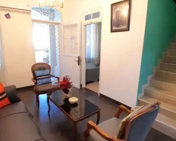 Dijual rumah cluster LB150 modern 3 lantai di cibubur semi furnished