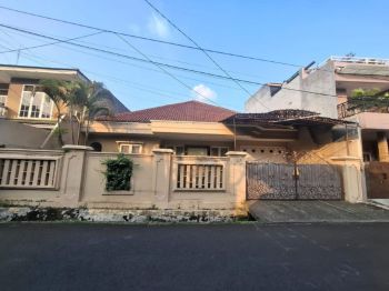Dijual Rumah Siap Huni di Kebun Jeruk dekat Mall,Kampus, Tol, RS