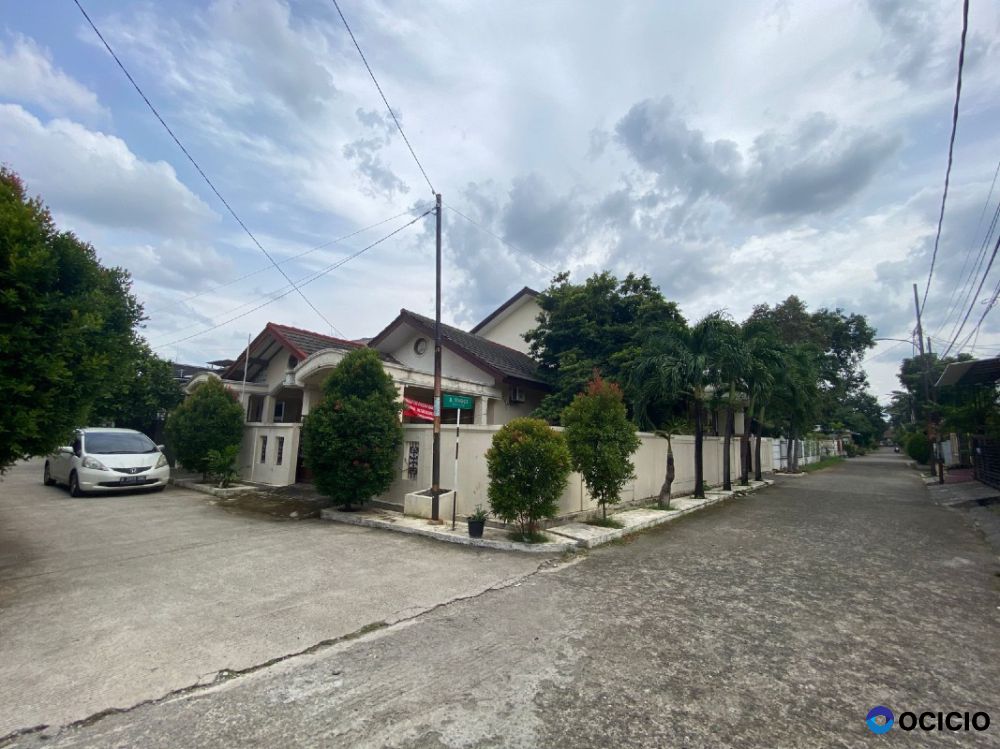 Dijual Rumah di Jl. Jatiwangi, Pondok Gede, Bekasi