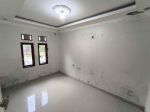 thumbnail-dijual-cepat-rumah-2-lantai-damai-langgeng-pekanbaru-4