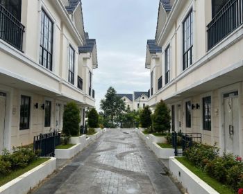 Dijual Rumah di Cluster Margonite, Lavon 2 Swancity, Tangerang