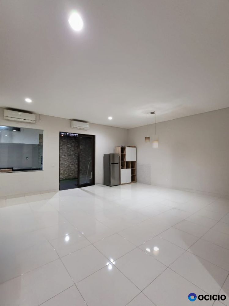 Dijual Rumah di Foresta Foglio, BSD, Tangerang