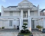 thumbnail-disewakan-rumah-mewah-di-bandung-komplek-batununggal-american-style-0
