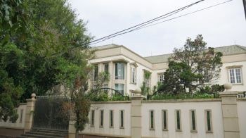 Dijual Rumah di Jalan Permata Indah, Lippo Karawaci, Tangerang