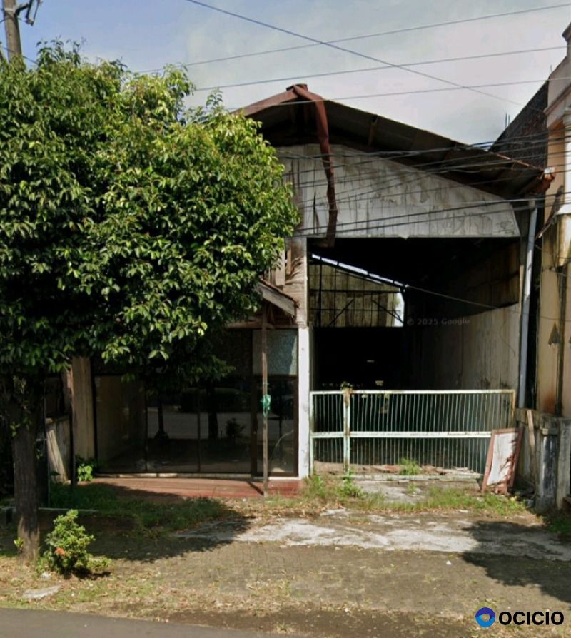 Di jual tanah dan bagunan